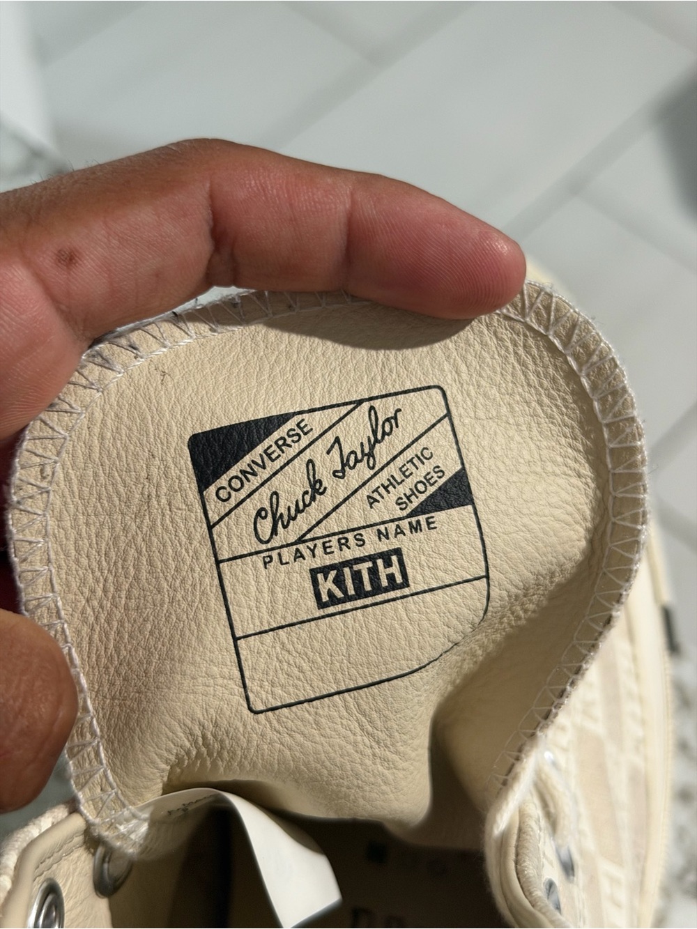 Size 9 Mens/11 Womens Converse Kith x Chuck 70 High Natural Monogram - Picture 7 of 9